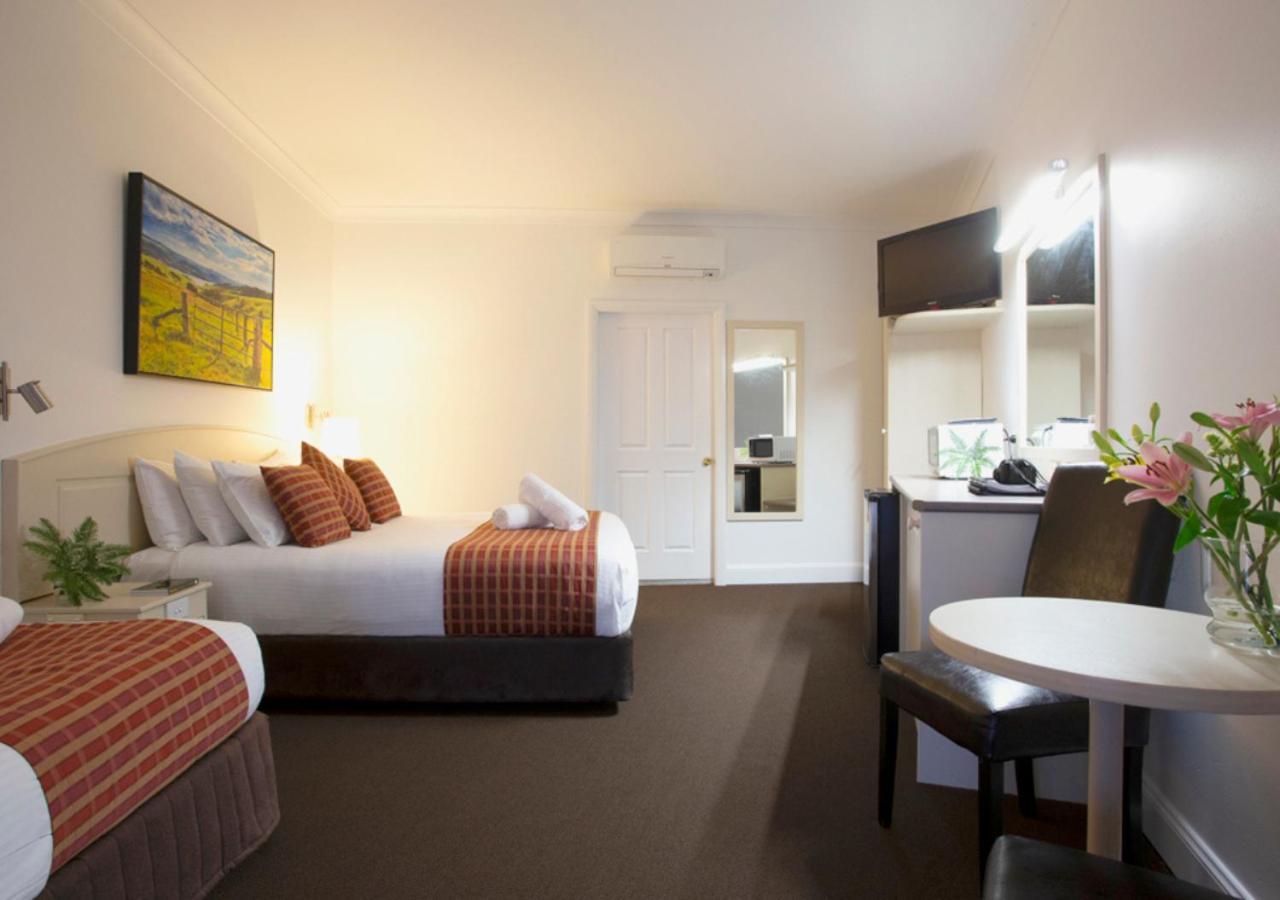 Bowen Inn Motel Lithgow Buitenkant foto